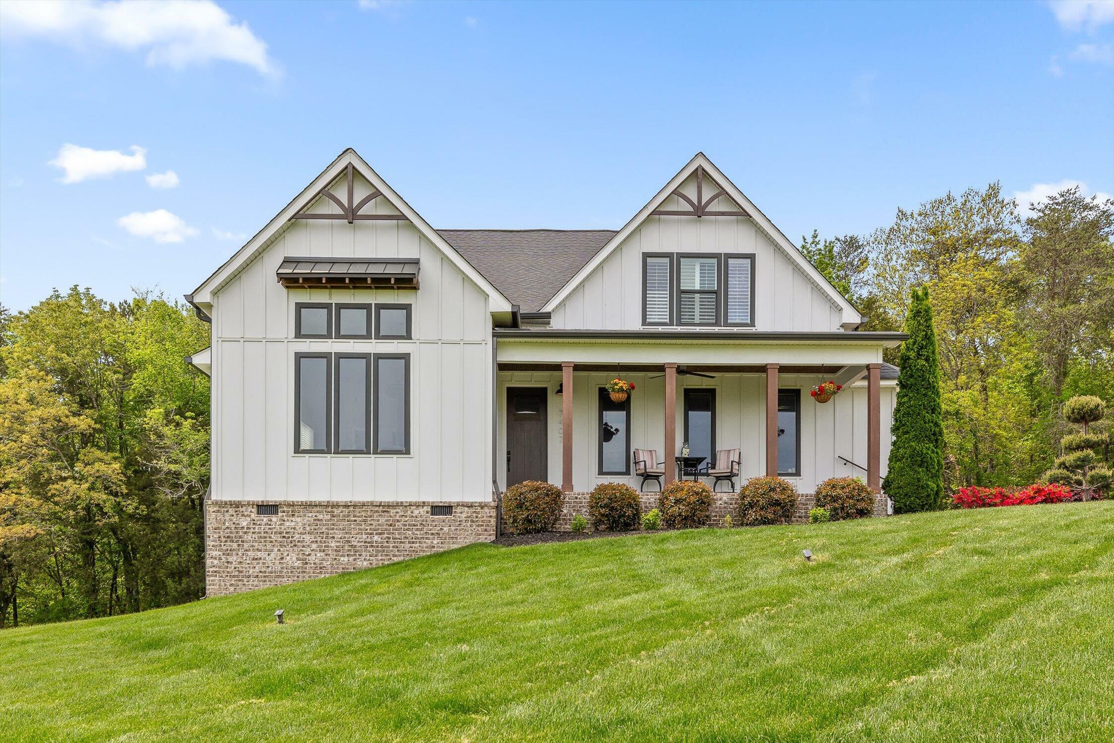 Property Photo: 7407 Pond View TN 37341