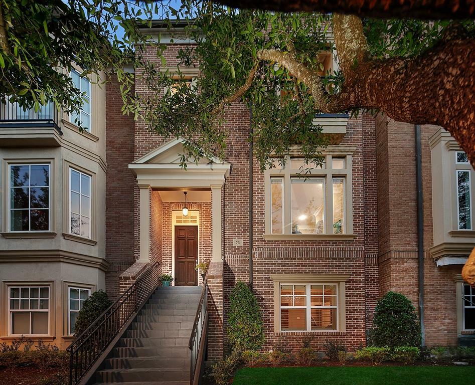 Property Photo: 75 Colonial Row Drive TX 77380