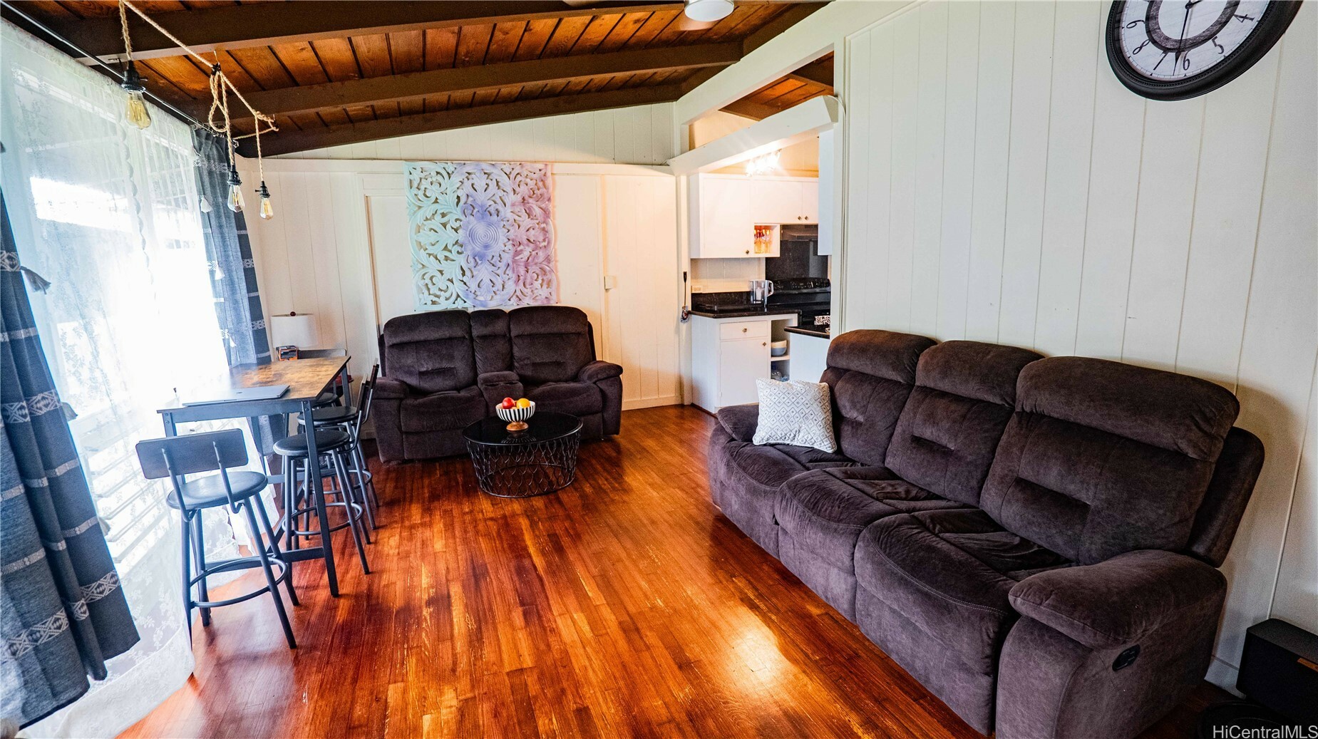 Property Photo: 95-059 Waihonu Street HI 96789