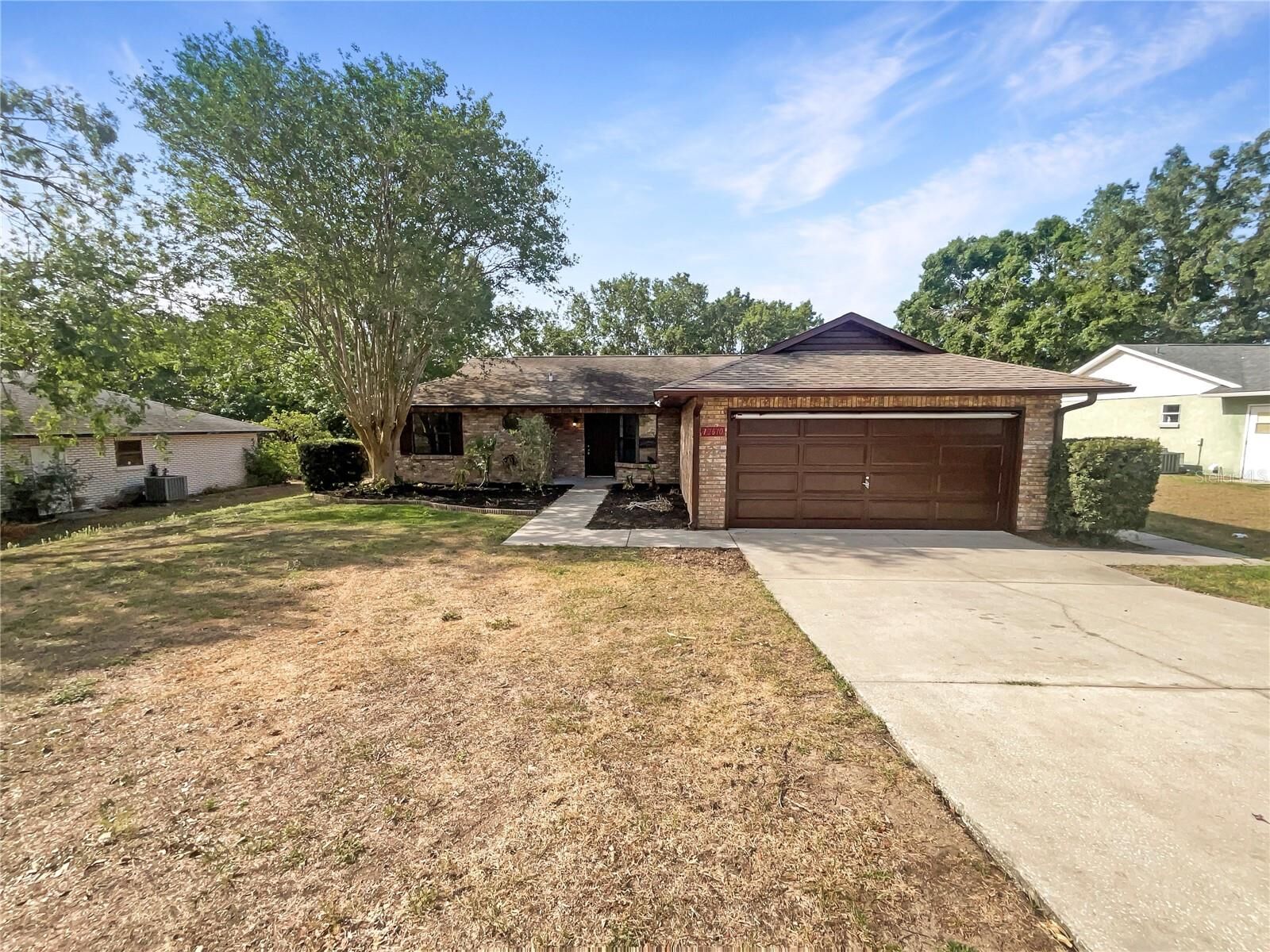 Property Photo:  12610 Bay Hill Drive  FL 32735 
