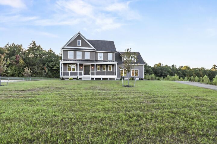 Property Photo: 9 Stone Creek Drive NH 03833