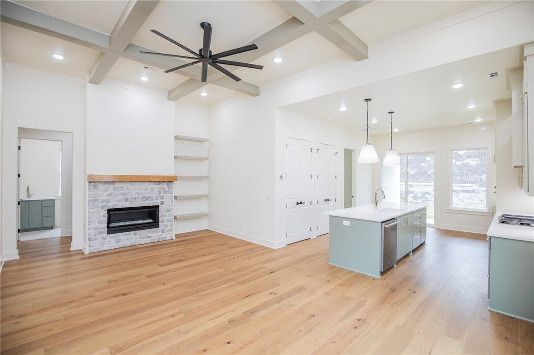 Property Photo: 4710 Fieldcrest Terrace AR 72758