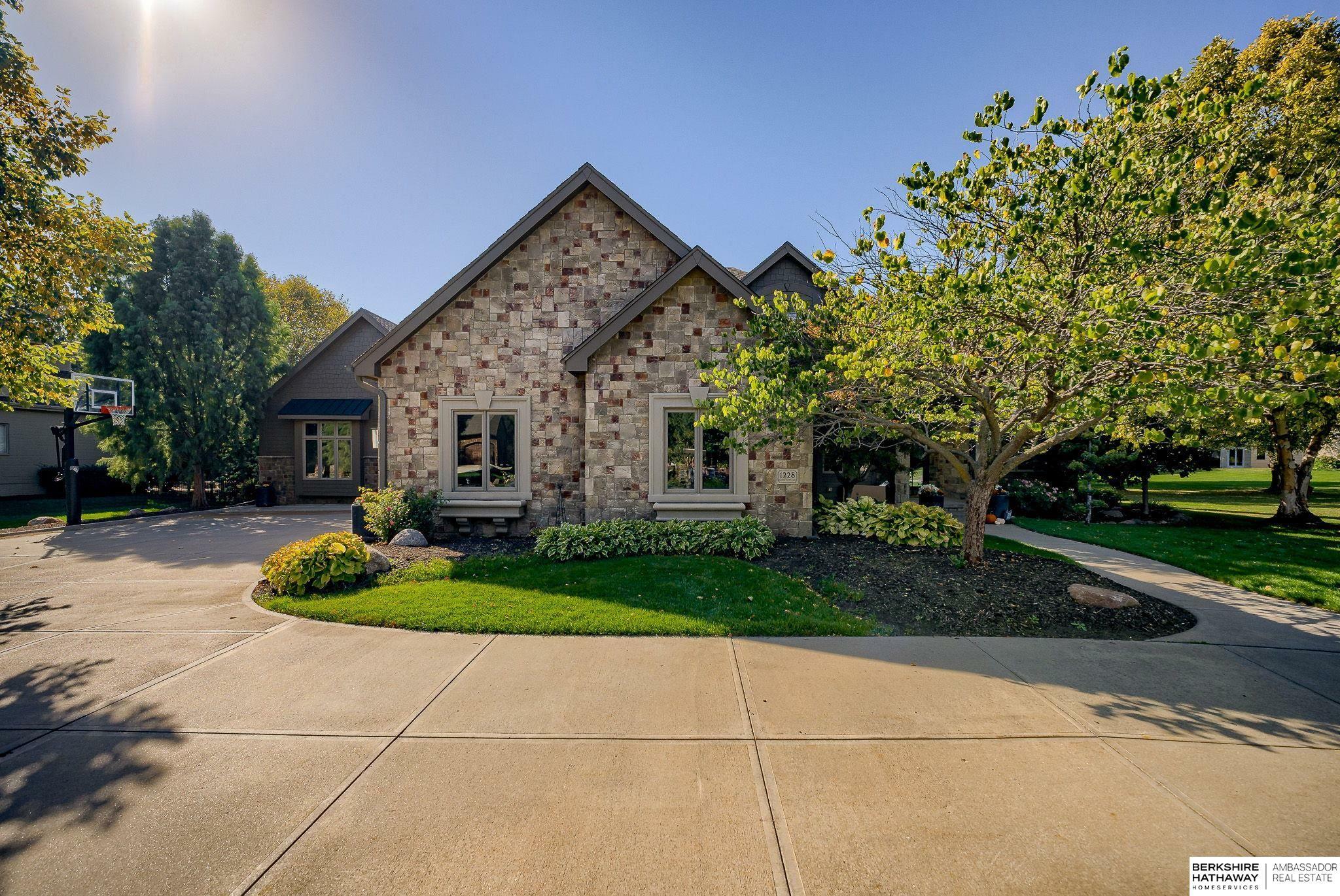 Property Photo: 1228 Ranch View Lane NE 68022