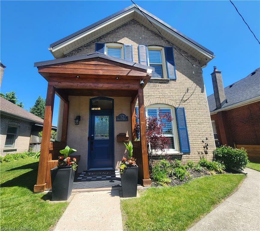 Photo de la propriété: 12 Grandview Street ON N3R 1Y4