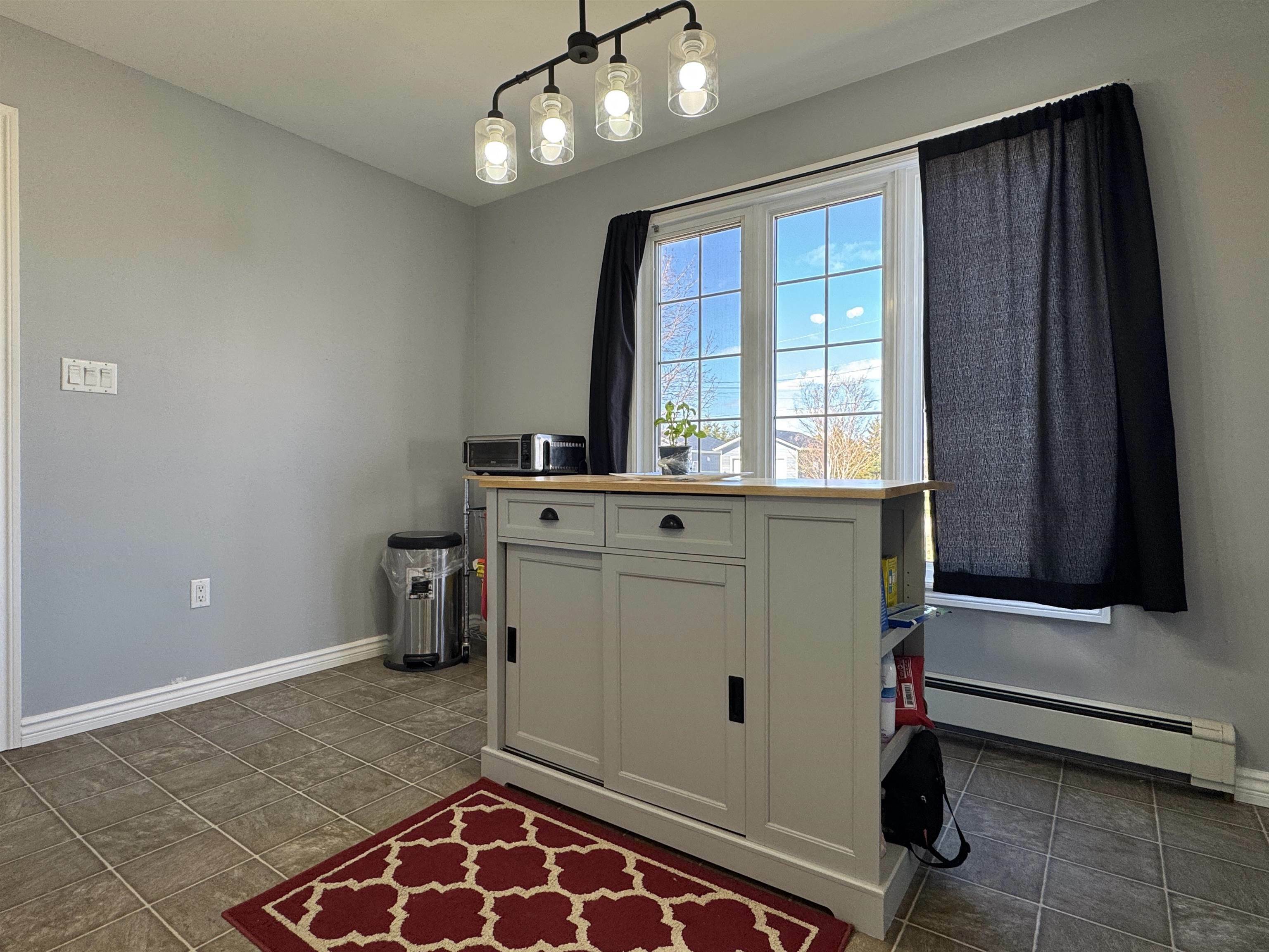 Property Photo: 17 Laughlin Street PE C0B 1T0