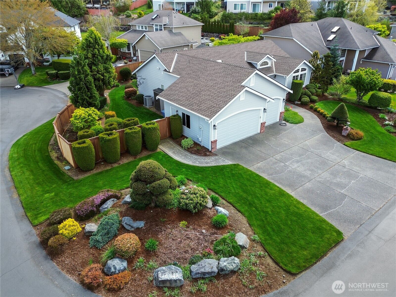 Property Photo: 9603 181st Avenue E WA 98391