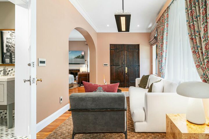 Property Photo:  3714 S Olive Avenue  FL 33405 