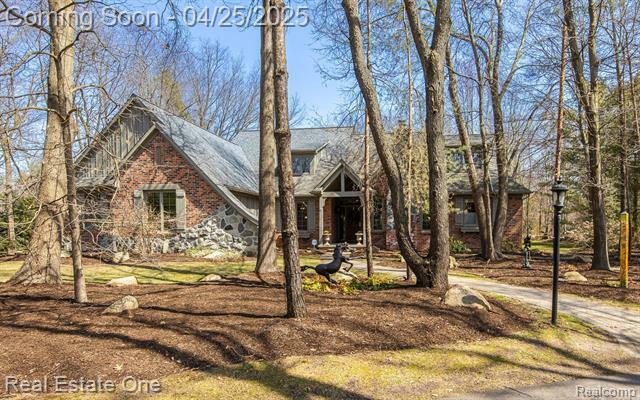 Property Photo: 9316 Lakebluff Drive MI 48348