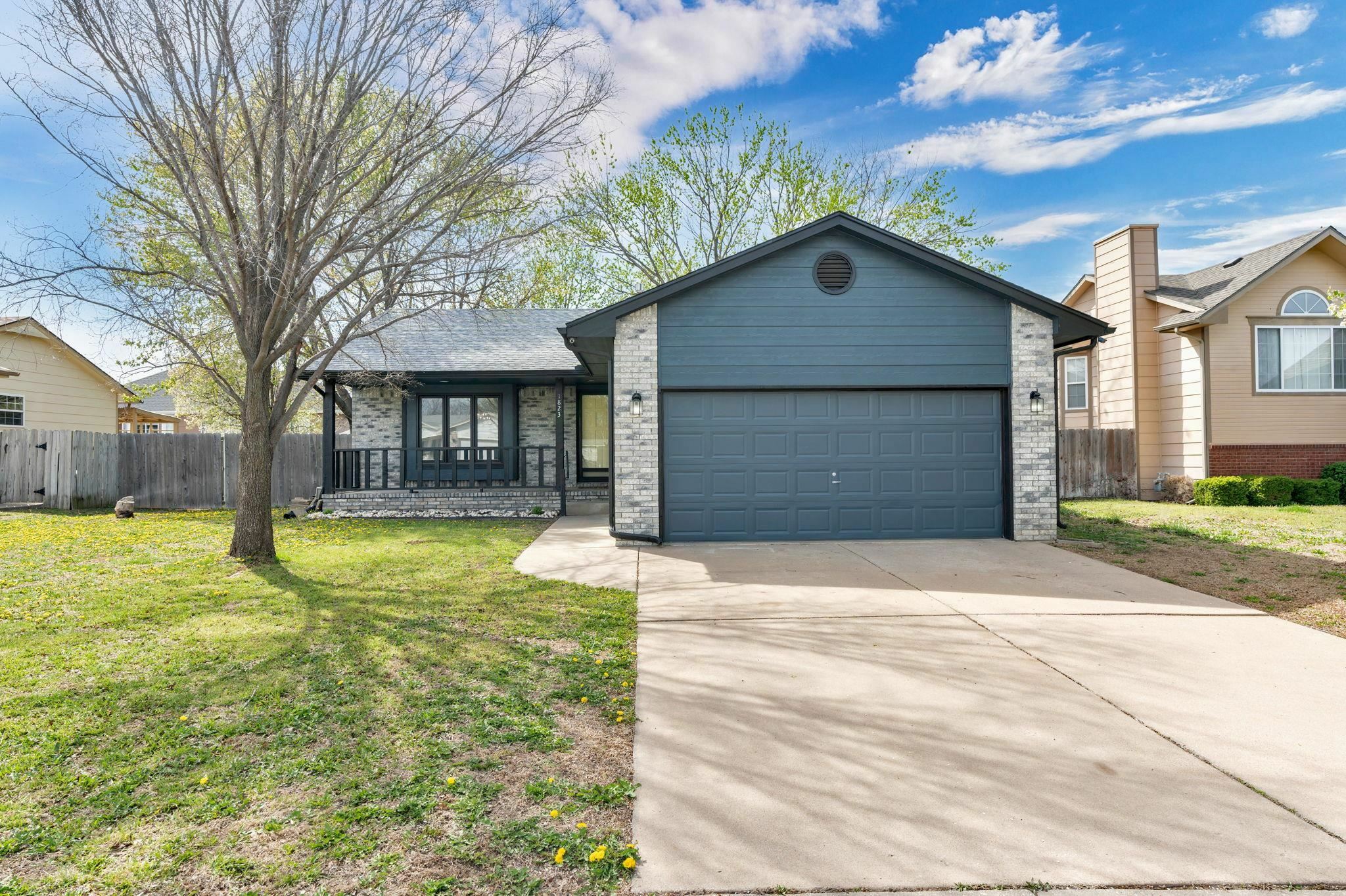 Property Photo: 1823 S Red Oaks St KS 67207