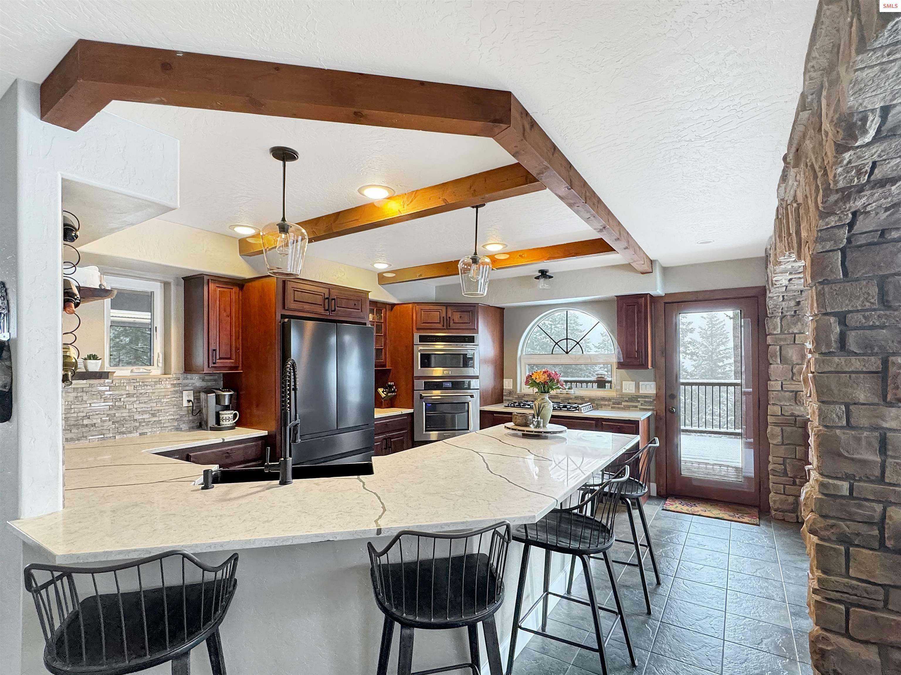 Property Photo: 101 Spring View Ln ID 83860