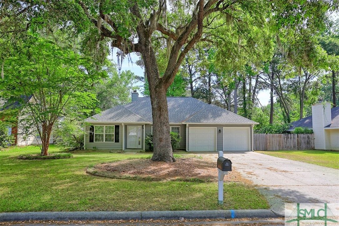 Property Photo: 112 E Sagebrush Lane GA 31419