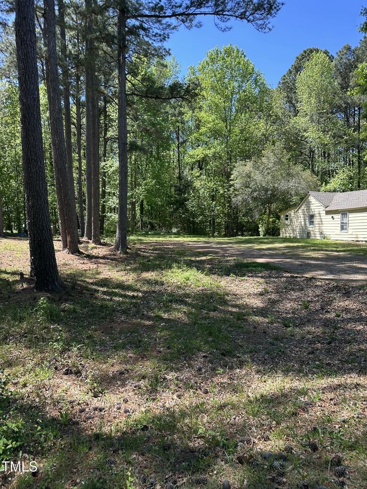 Property Photo: 4501 Duraleigh Road NC 27612