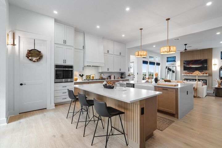 Property Photo:  608 Mallow Road  TX 78641