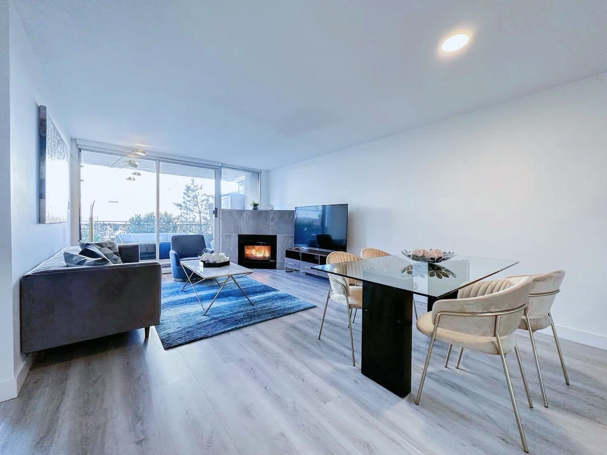 Property Photo:  555 Abbott Street 309  BC V6B 6B8 