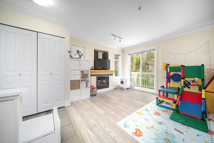 Property Photo: 7428 Southwynde Avenue 34 BC V3N 0A1