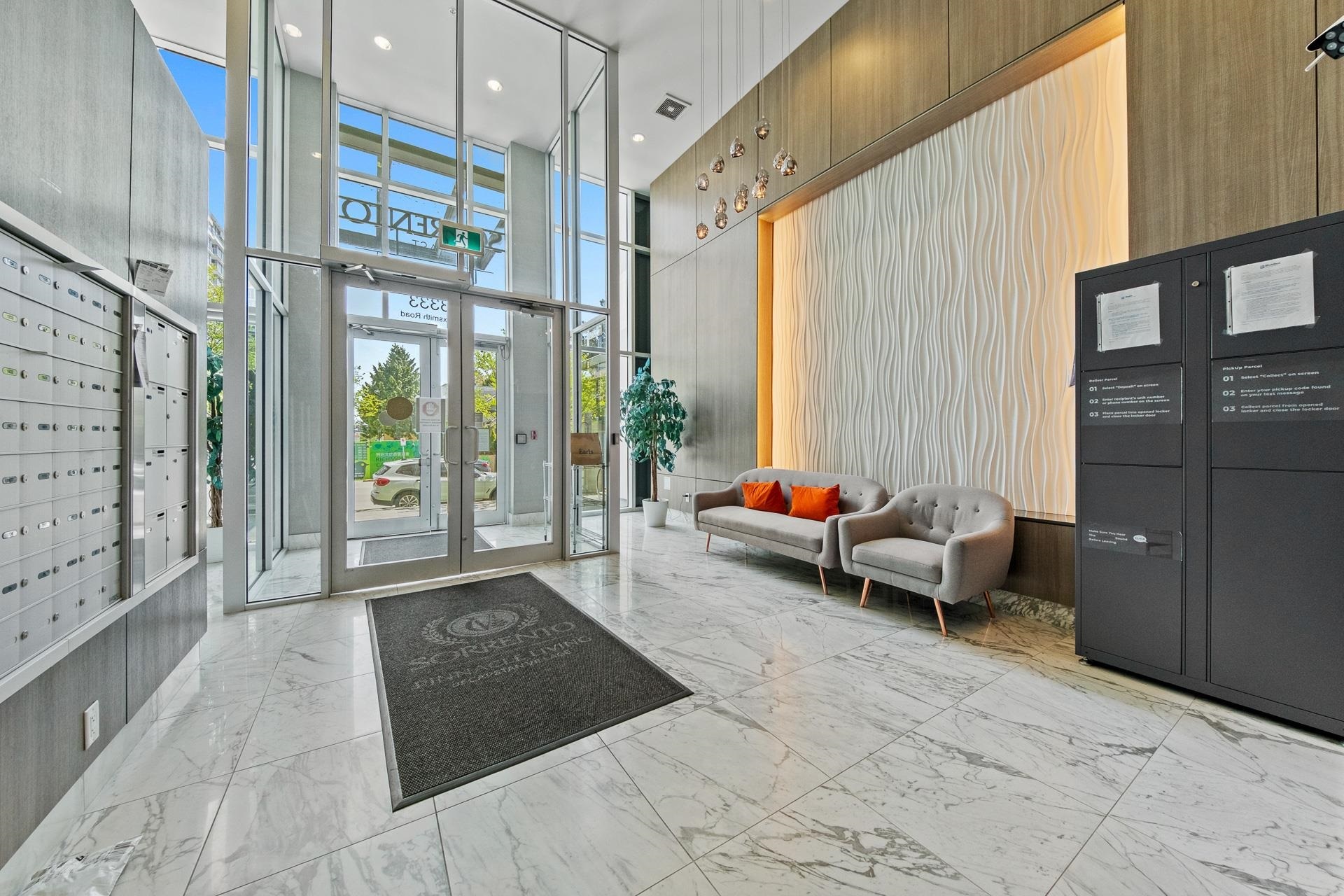 Property Photo: 3333 Sexsmith Road 513 BC V6X 0R7
