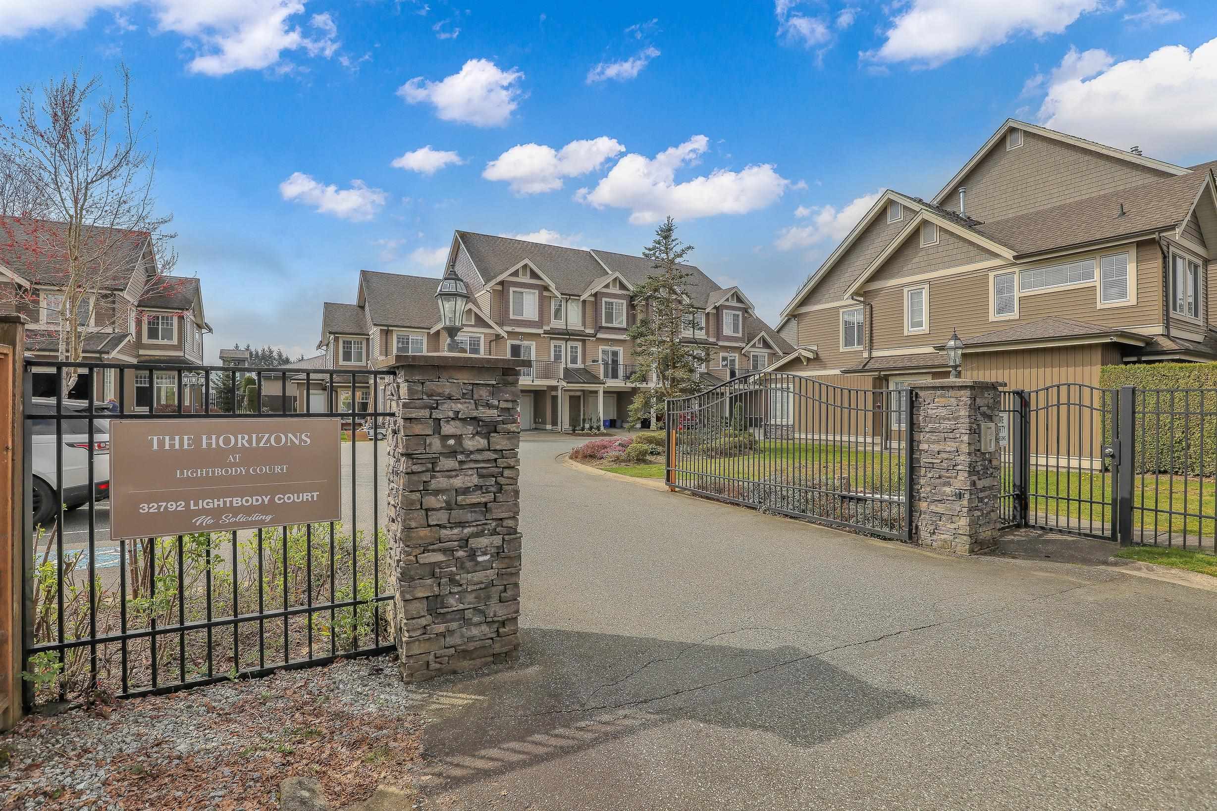 Property Photo: 32792 Lightbody Court 2 BC V4S 0B4