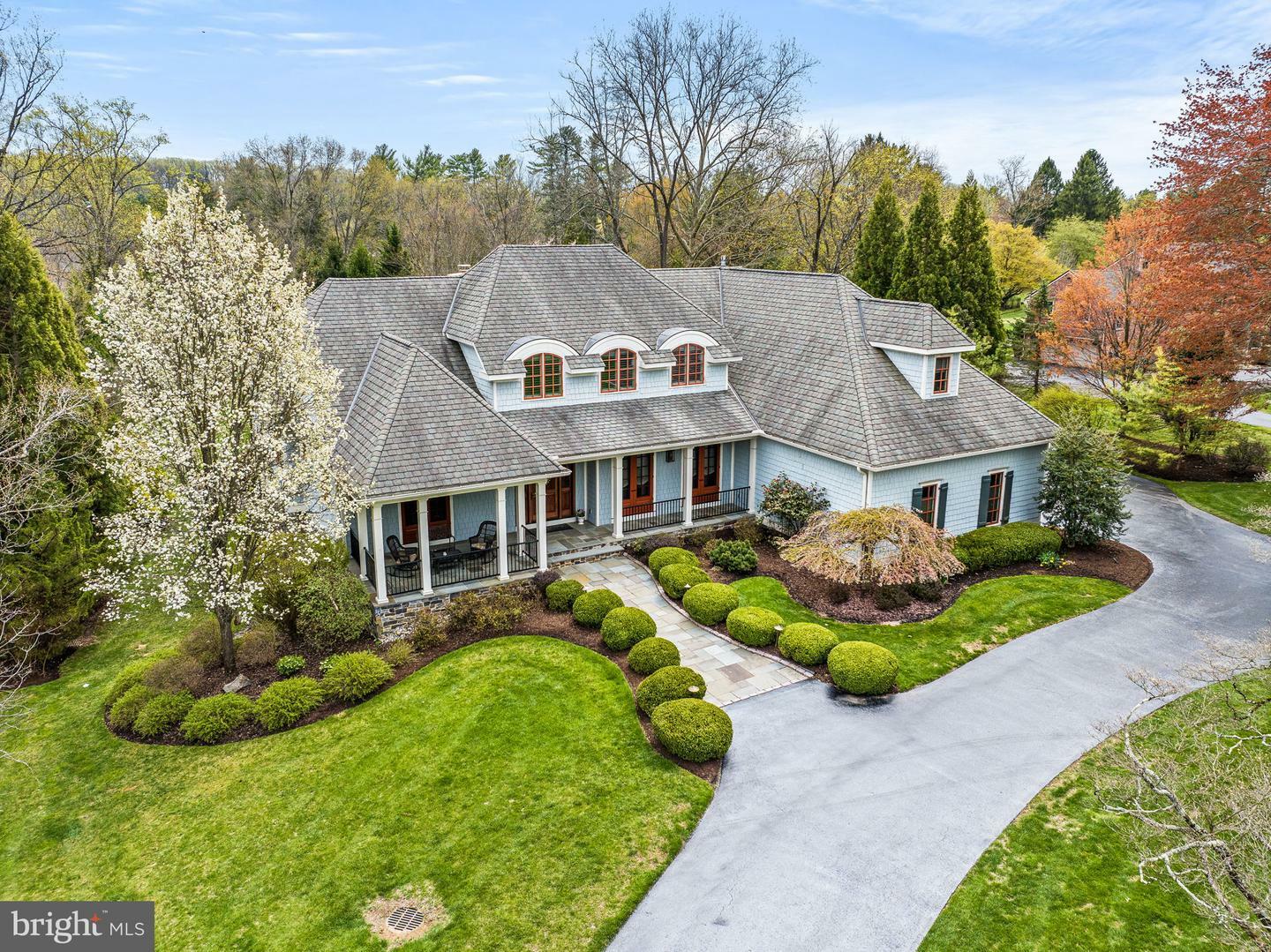 Property Photo: 4104 Meadow Lane PA 19073