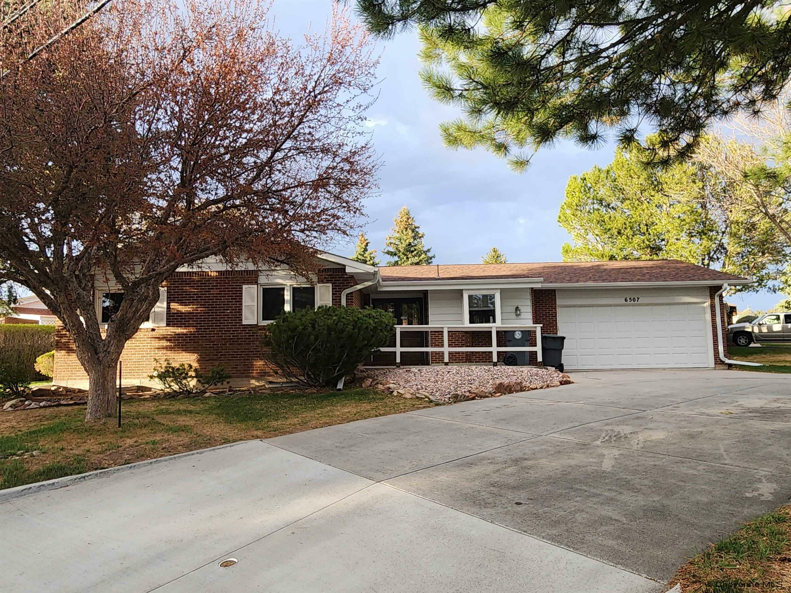 6507 Evers Blvd  Cheyenne WY 82009 photo
