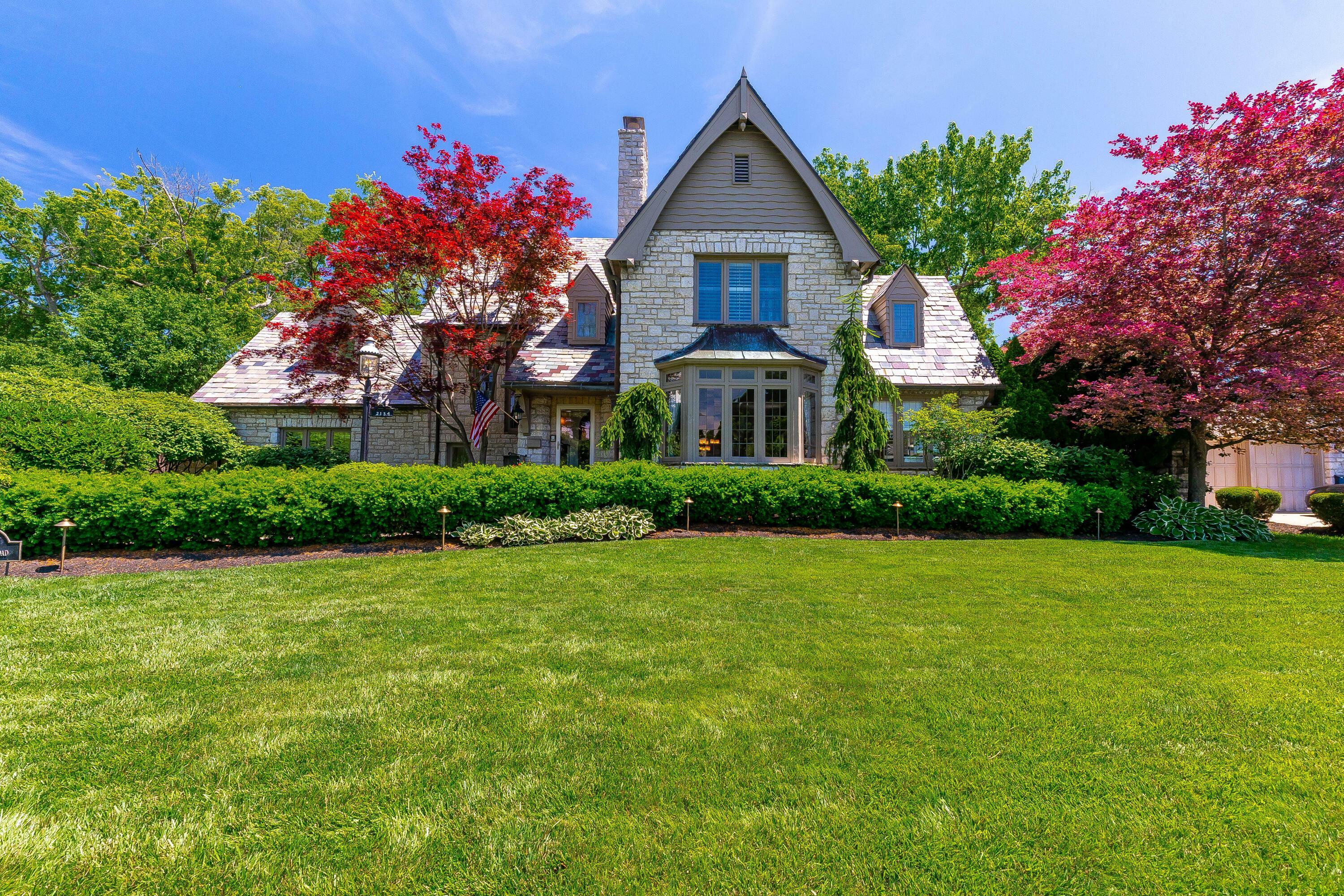 2134 Yorkshire Road  Columbus OH 43221 photo