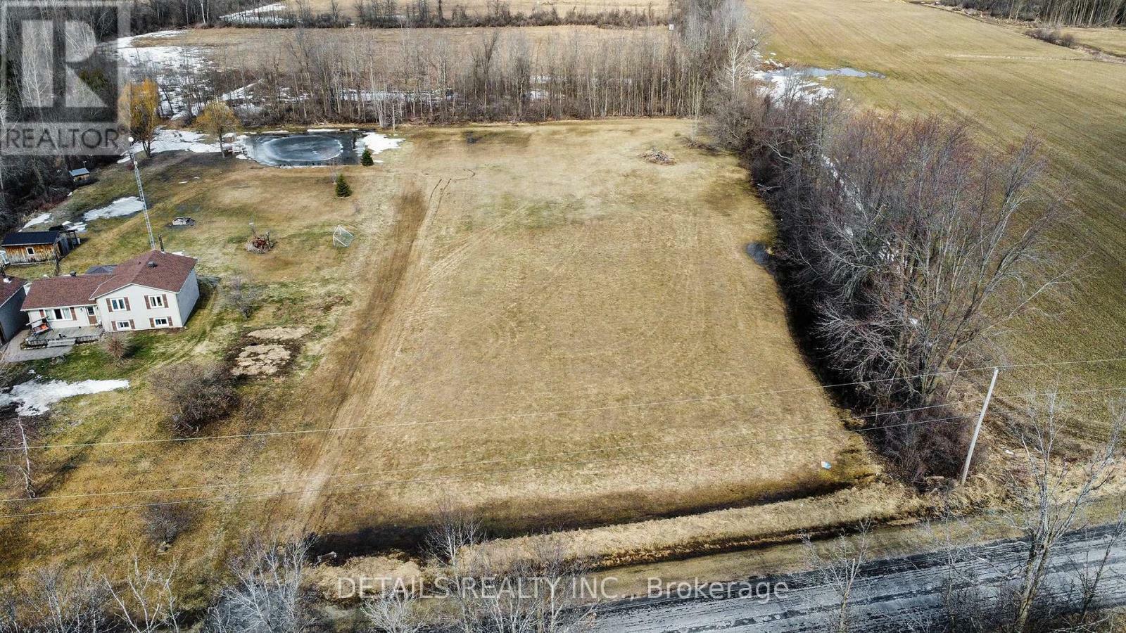 Photo de la propriété:  10083 McIntyre Road  ON K0E 1S0 