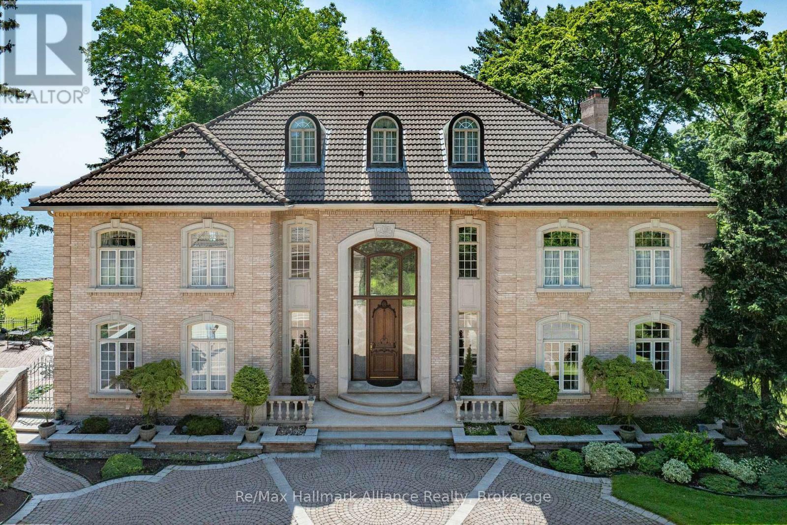 Property Photo: 49 Cox Drive ON L6J 4P8