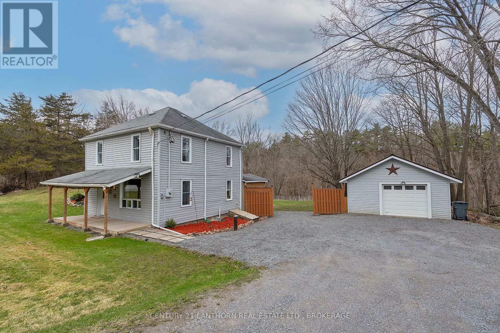 Photo de la propriété: 7993 Perth Road ON K0K 2L0