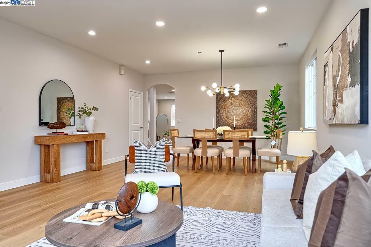 Property Photo: 32675 Kenita Way CA 94587