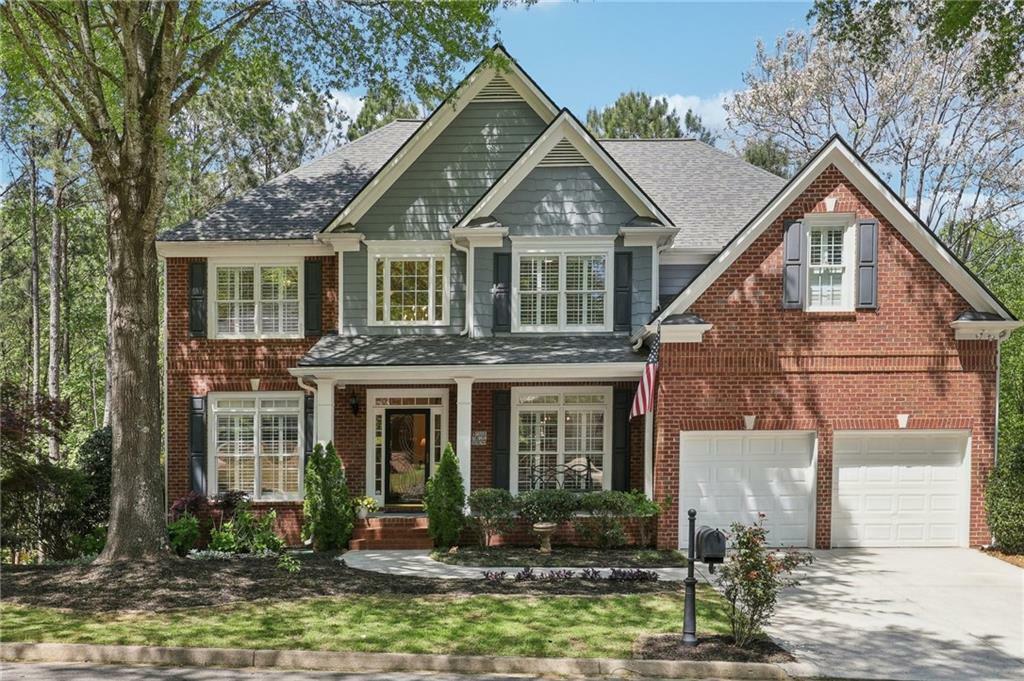 Property Photo: 8640 Amsbury Way GA 30041