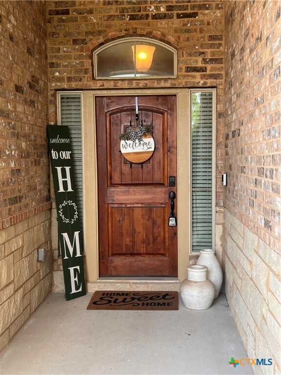 Property Photo: 5618 Fenton Lane TX 76513