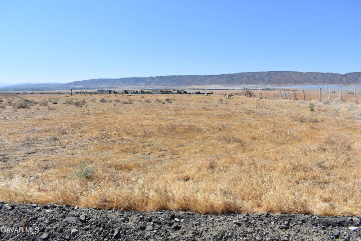 Property Photo: W Cor Ave J And 85th St West CA 93536