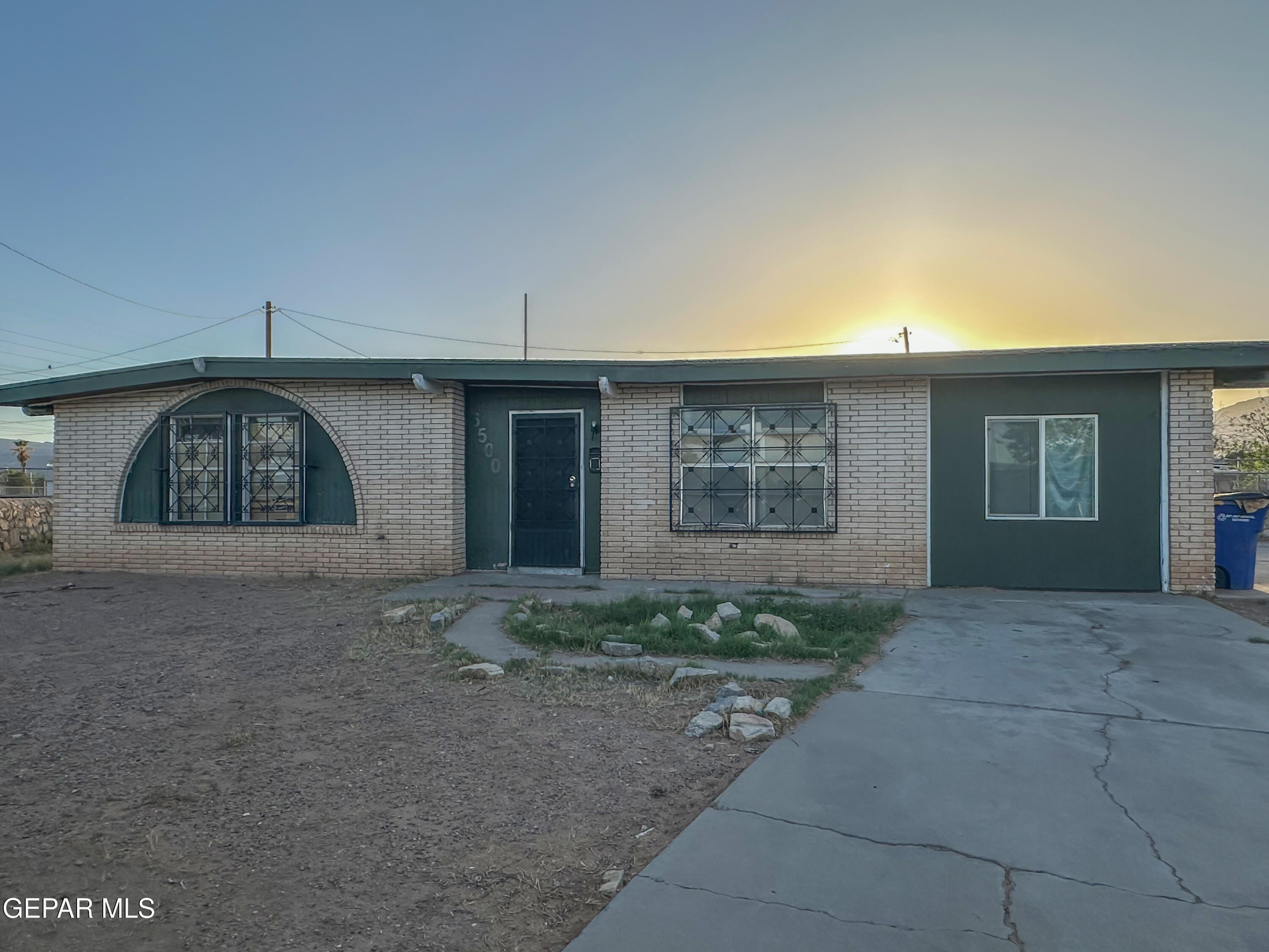 Property Photo: 5500 Edinburg Drive TX 79924