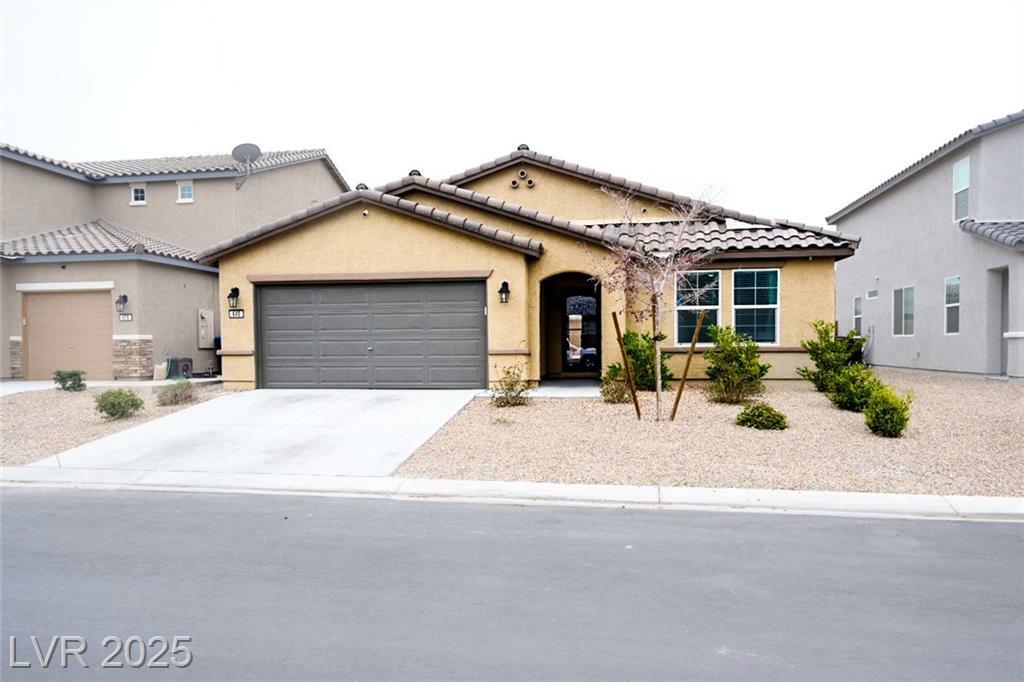 Property Photo: 645 Turtleback Falls Avenue NV 89018