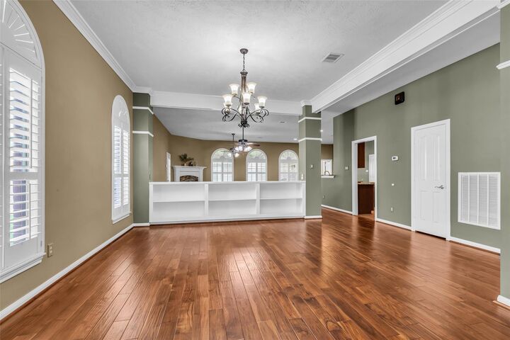Property Photo:  1704 Tempe Street  TX 77573 