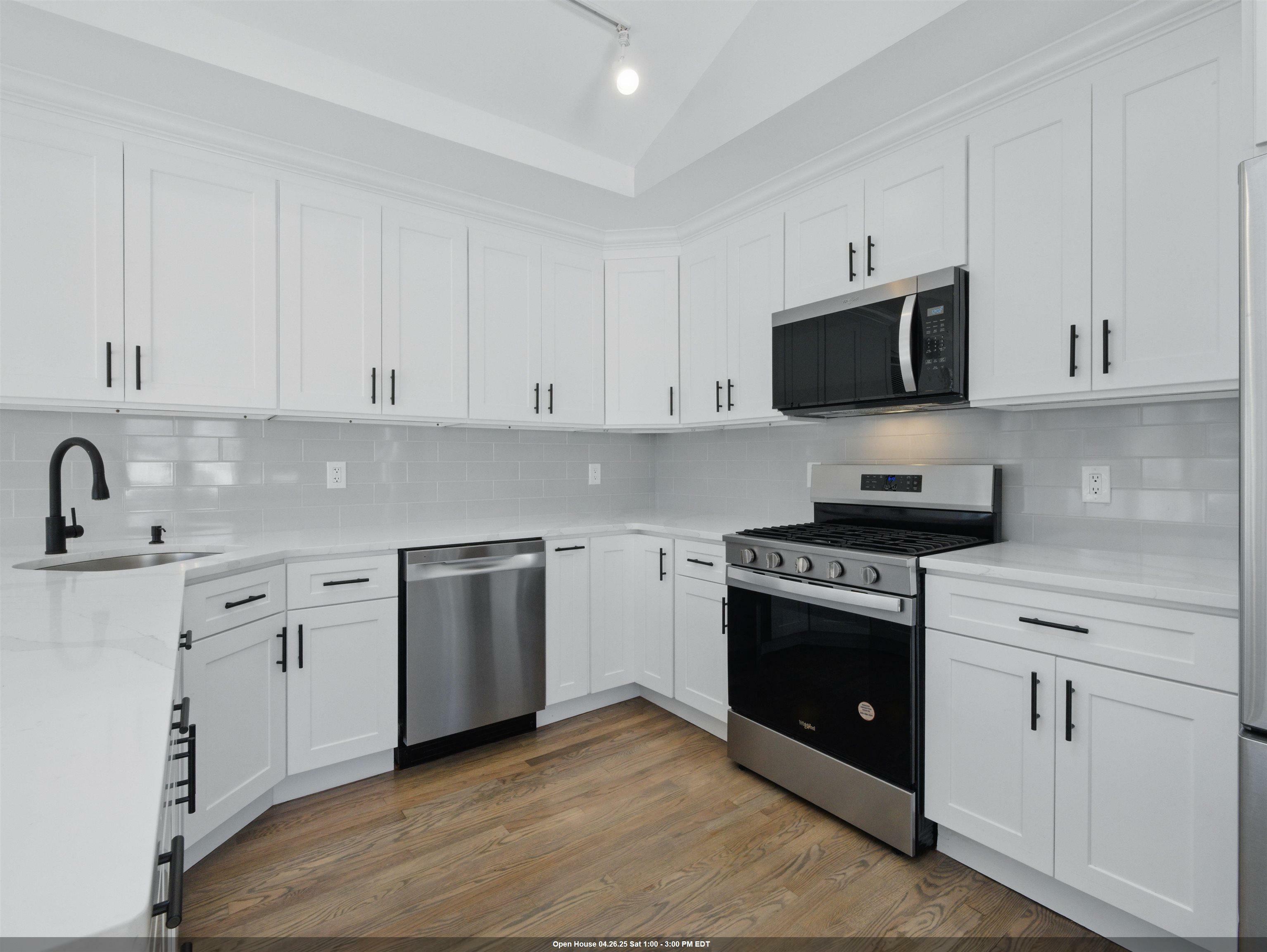 272 Watson Ave  Lyndhurst NJ 07071 photo