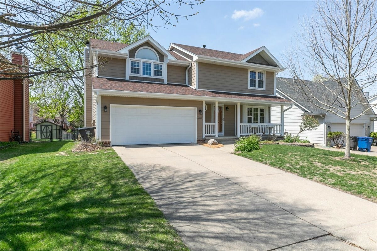 Property Photo: 4508 49th Street IA 50310