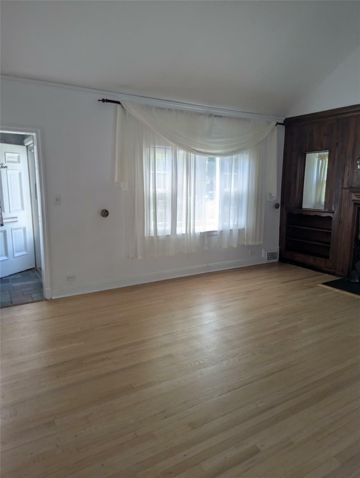 Property Photo: 10 Regent Place NY 10710