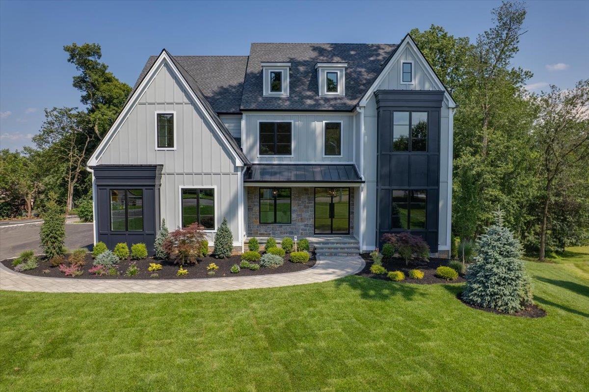Property Photo:  9 O'Grady Court  NY 10962 