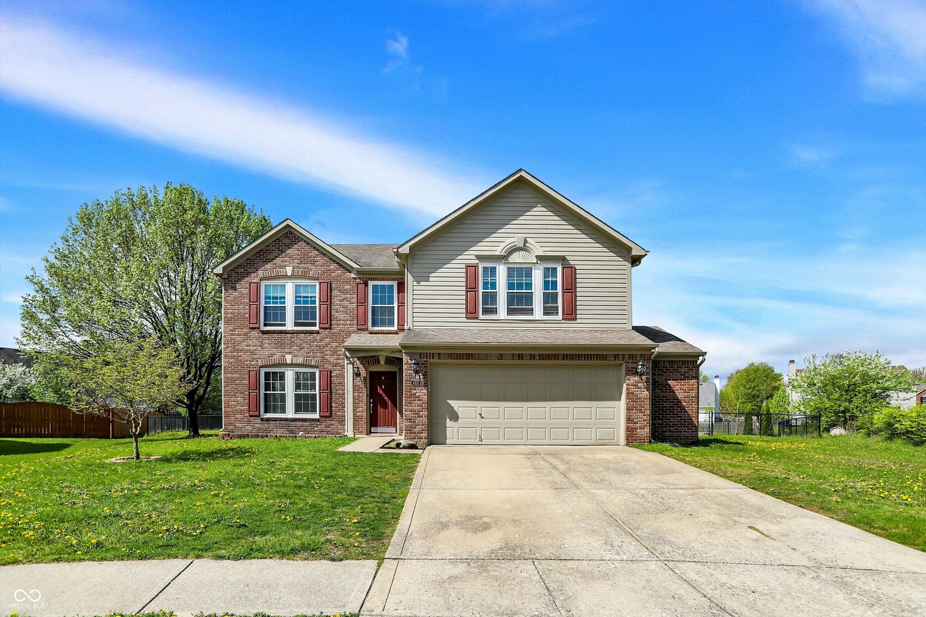 Property Photo: 8531 Aberdeenshire Court IN 46259