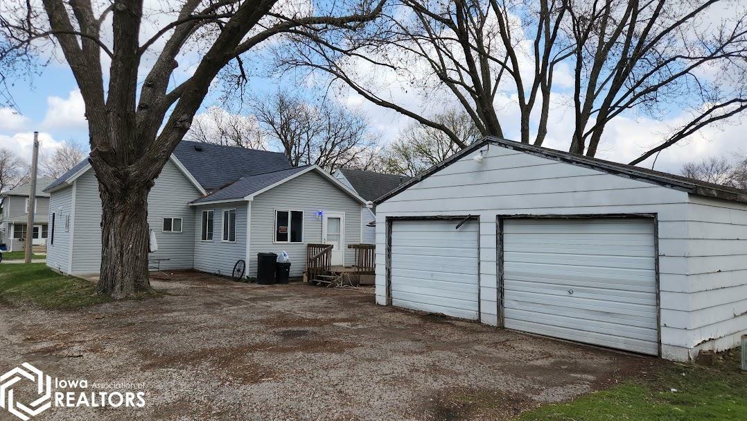 Property Photo: 221 13th Street IA 50401