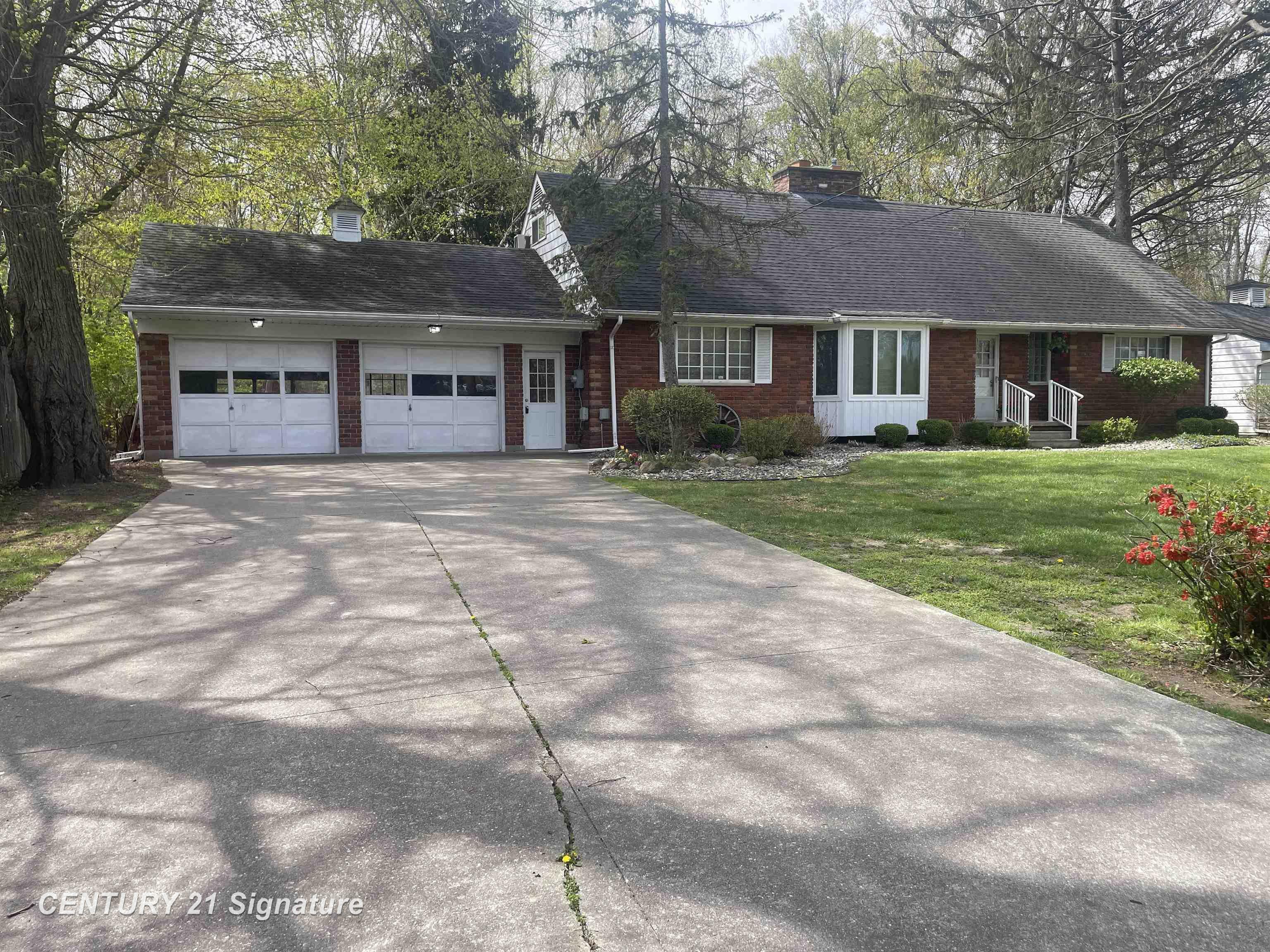 Property Photo: 1522 Coutant Street MI 48433