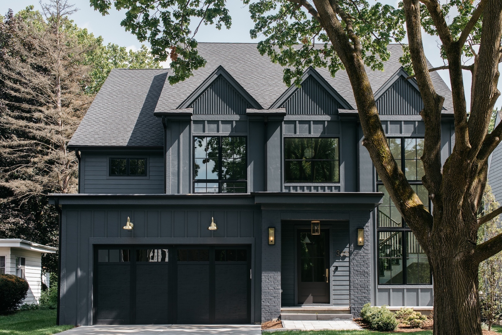 Property Photo: 905 N Webster Street IL 60563