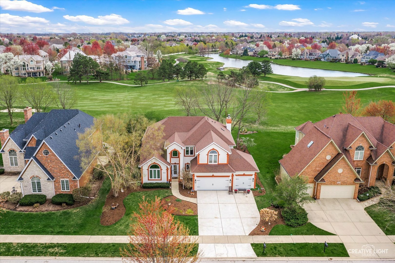 Property Photo: 1103 Courtland Place IL 60502