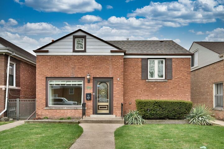 2650 Elm Street  River Grove IL 60171 photo