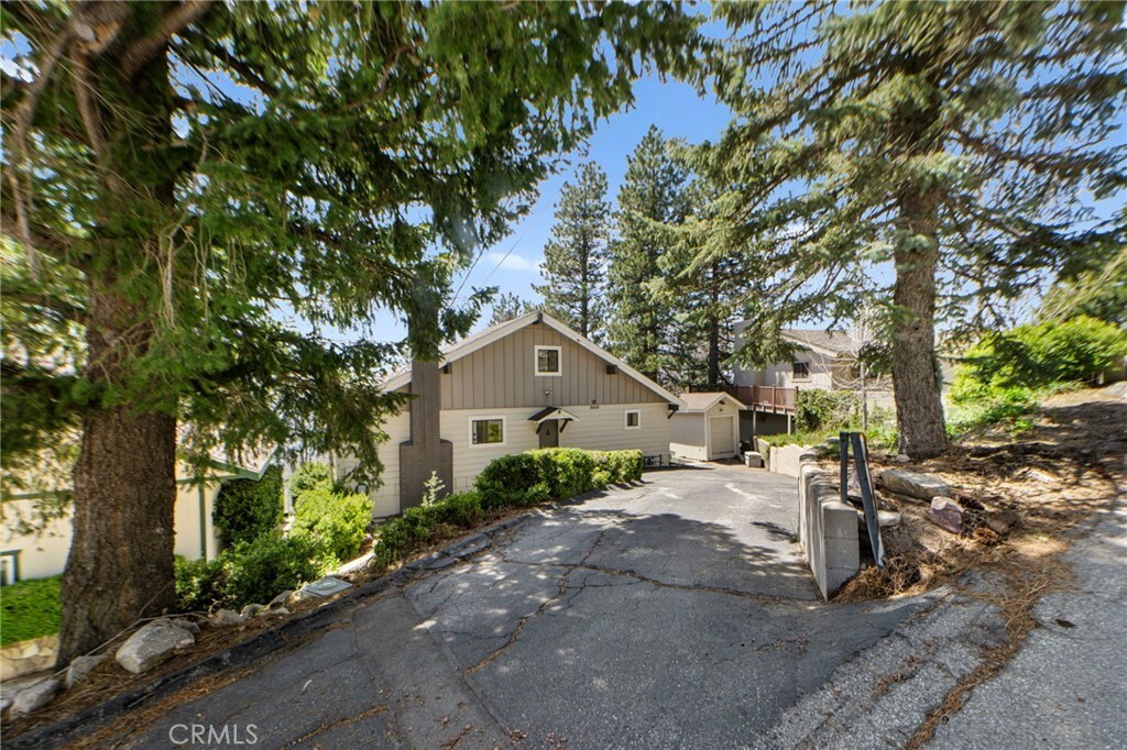 Property Photo: 26429 Apache Trail CA 92378