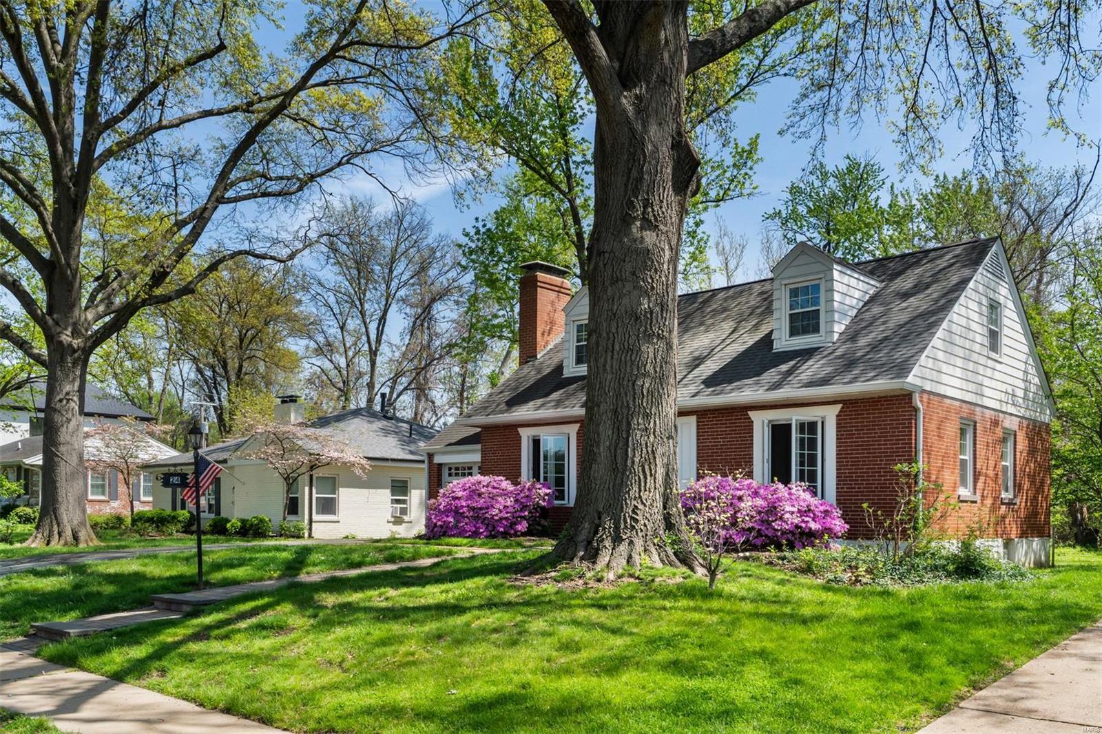 Property Photo: 24 Magnolia Drive MO 63124