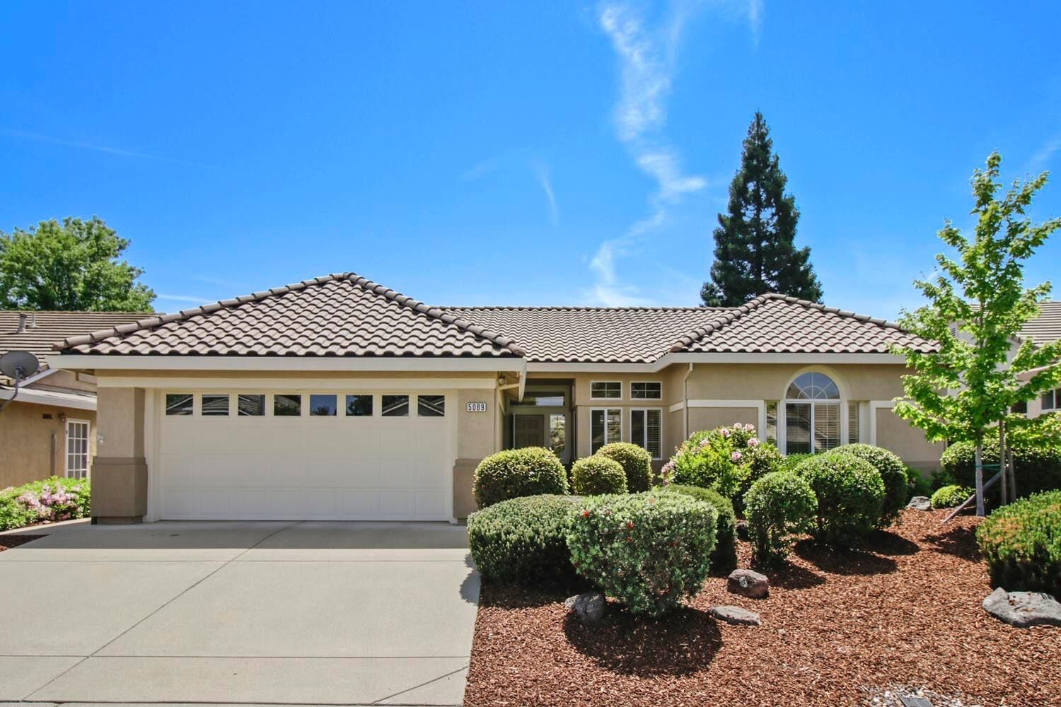 Property Photo:  5089 Dreamgarden Loop  CA 95747 