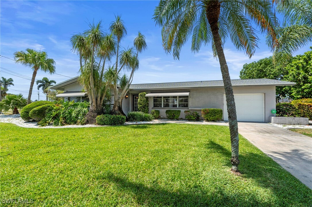 4902 Seville Court  Cape Coral FL 33904 photo