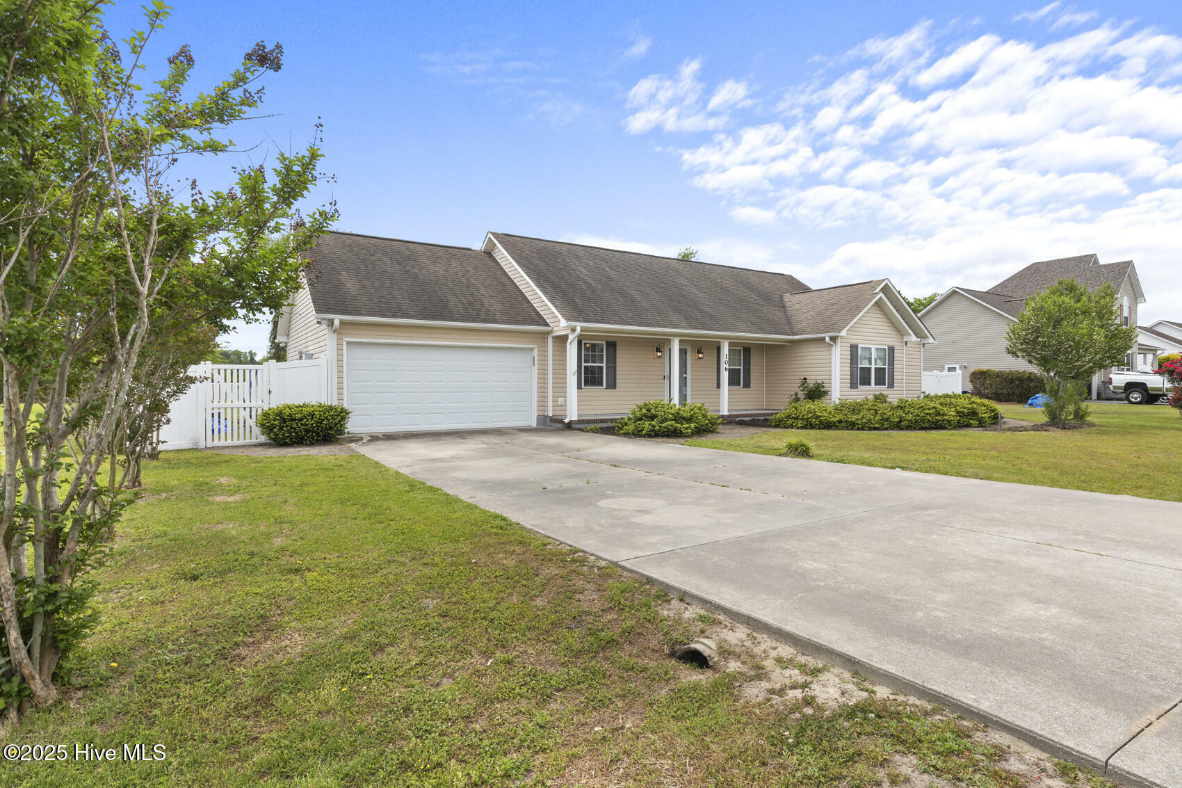 Property Photo: 106 Waverly Way NC 28540