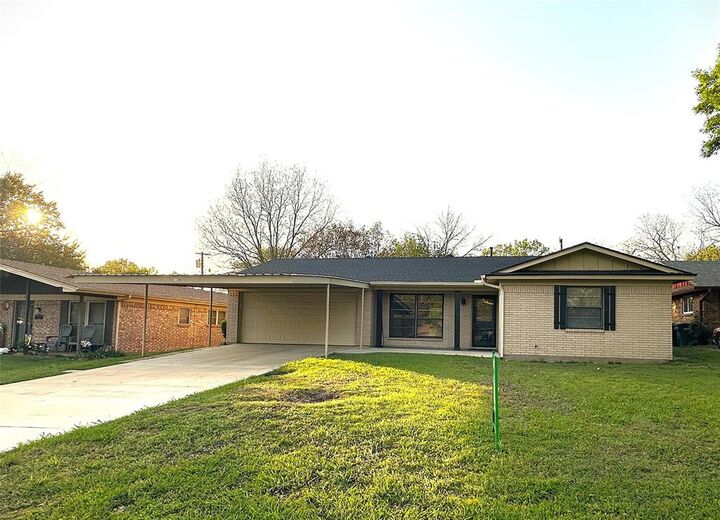 Property Photo:  1120 S Valentine Drive  TX 75090 